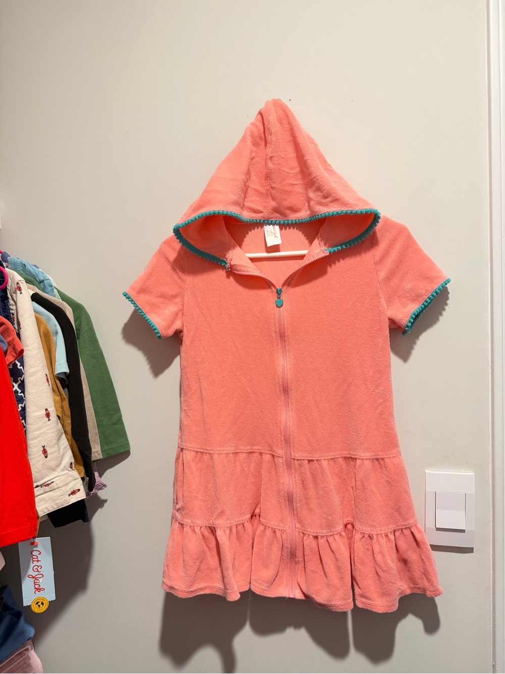 Size L (10/12) Cat & Jack Girls' Pink Terry Cloth Hooded Swim Cover-Up